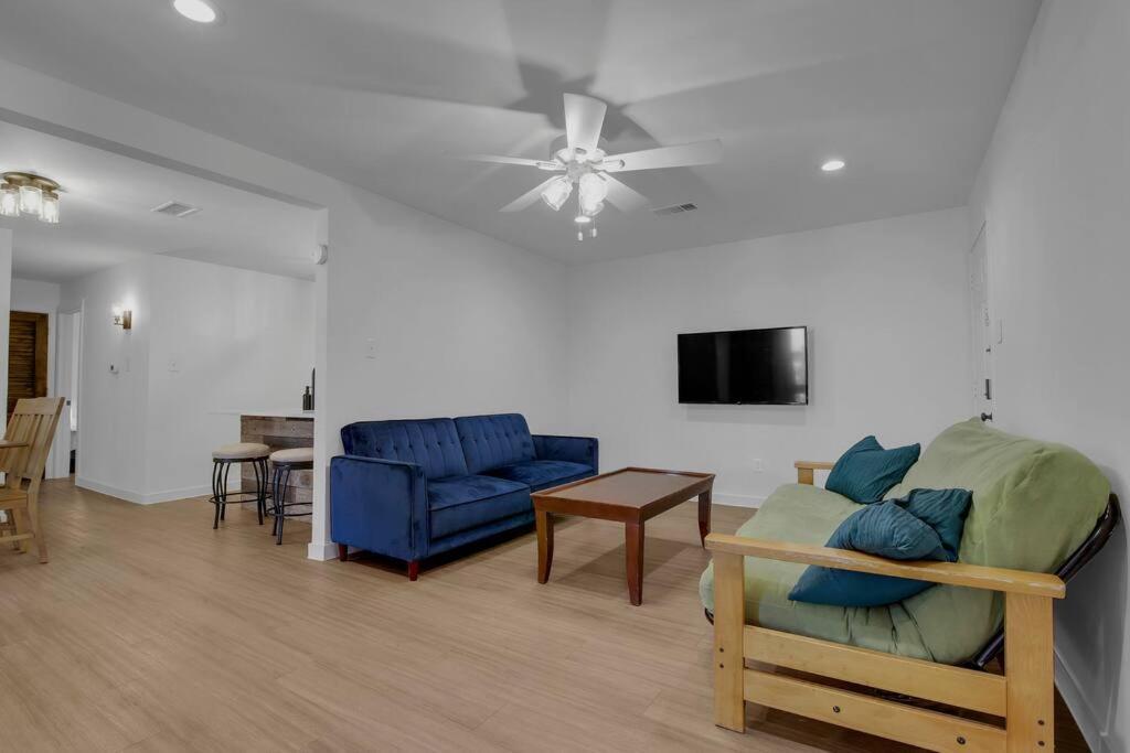 Condo Near Downtown Austin! ภายนอก รูปภาพ